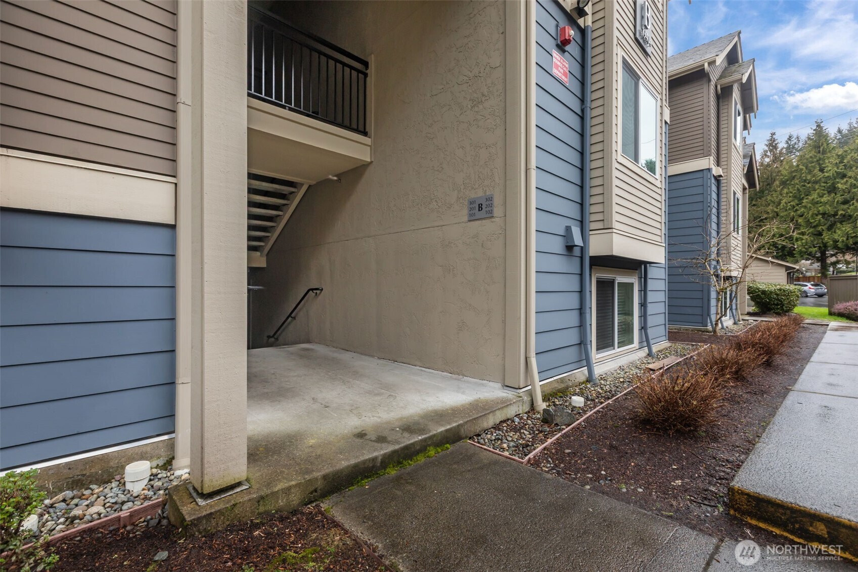 19404 Bothell Way NE #B202, Bothell, WA 98011