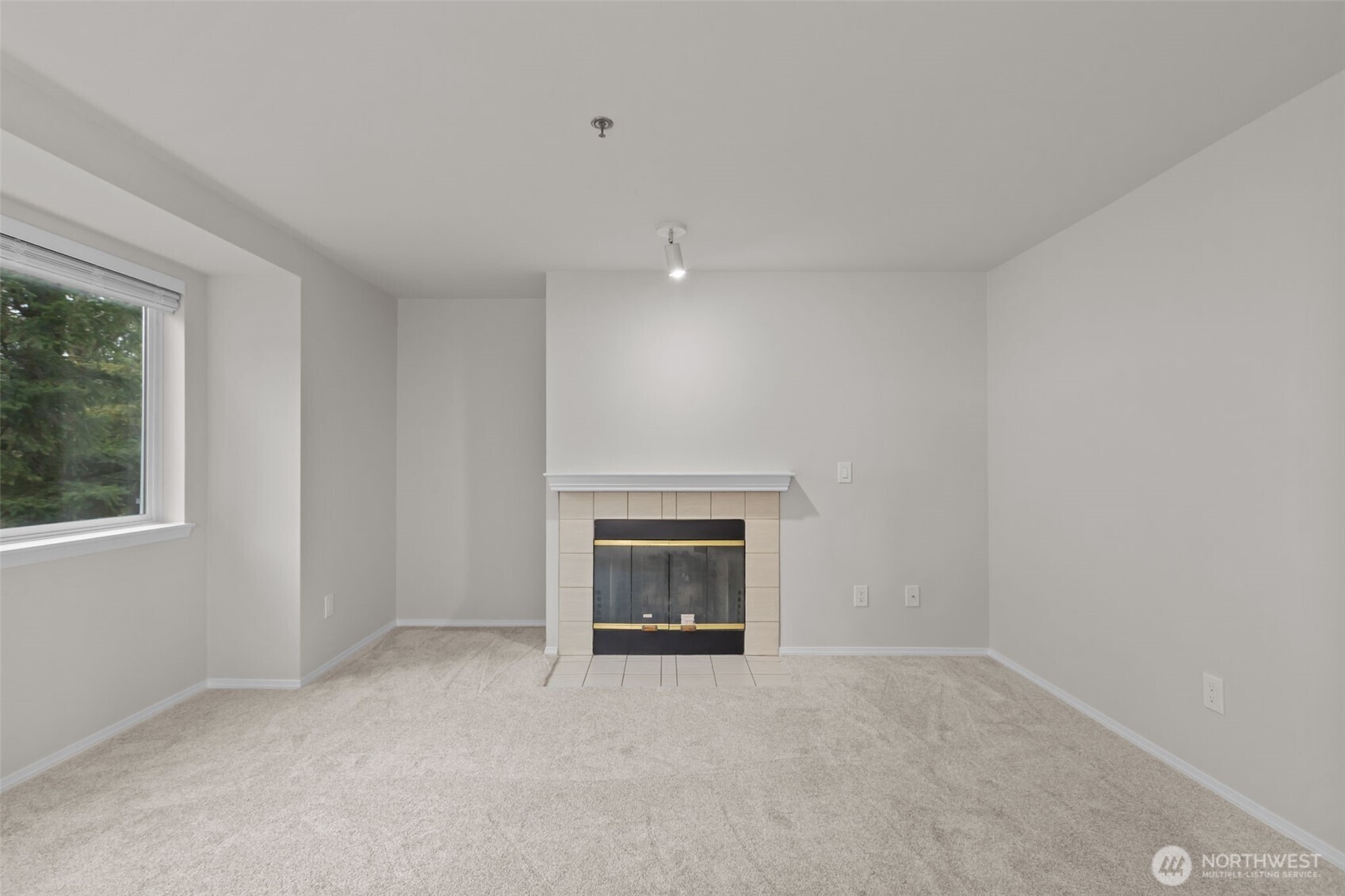 19404 Bothell Way NE #B202, Bothell, WA 98011