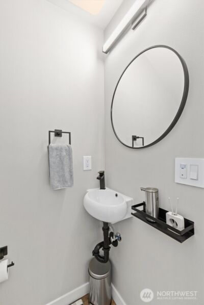 4203 SW Raymond Street , Seattle, WA 98136 - Photo 15