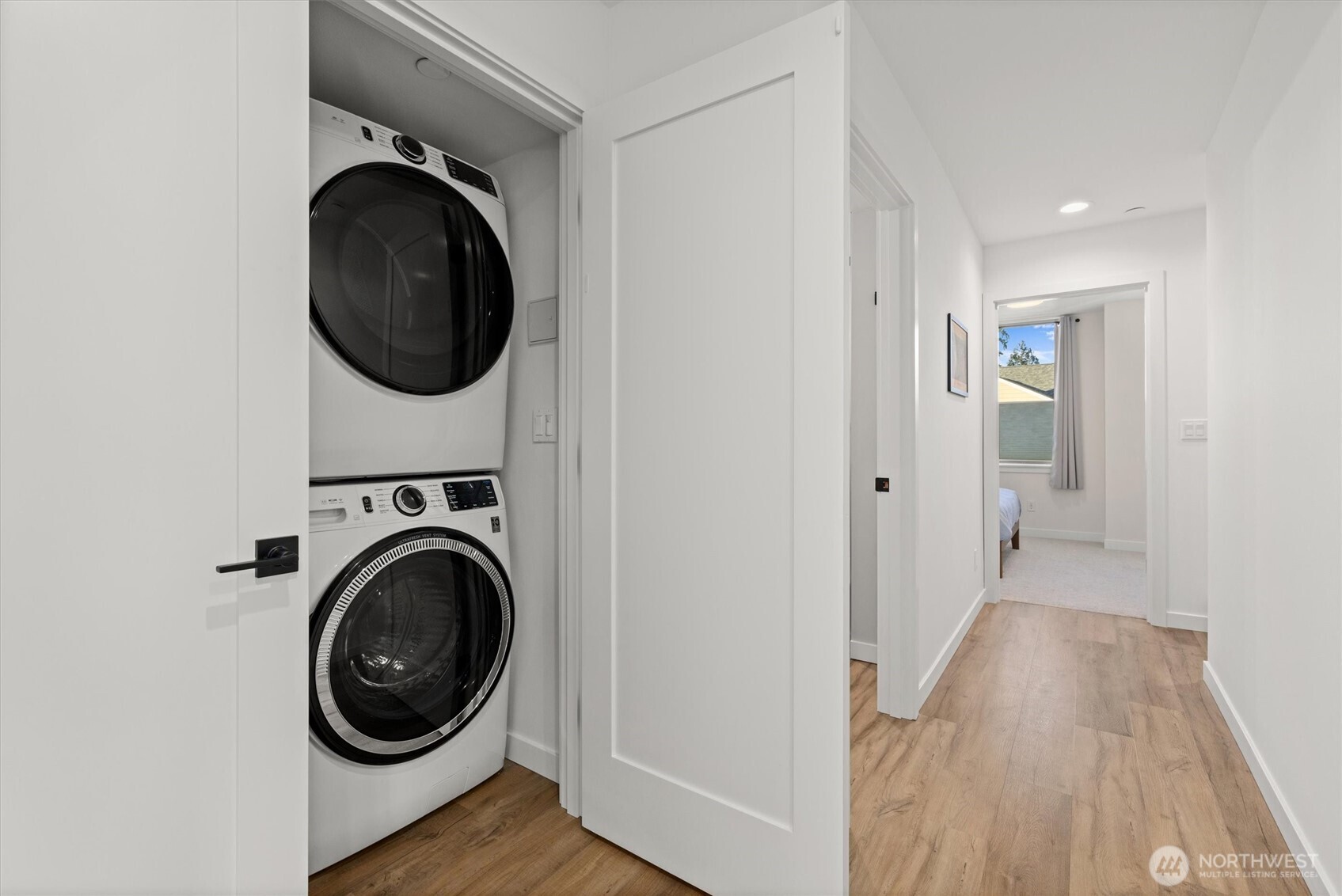 4203 SW Raymond Street , Seattle, WA 98136