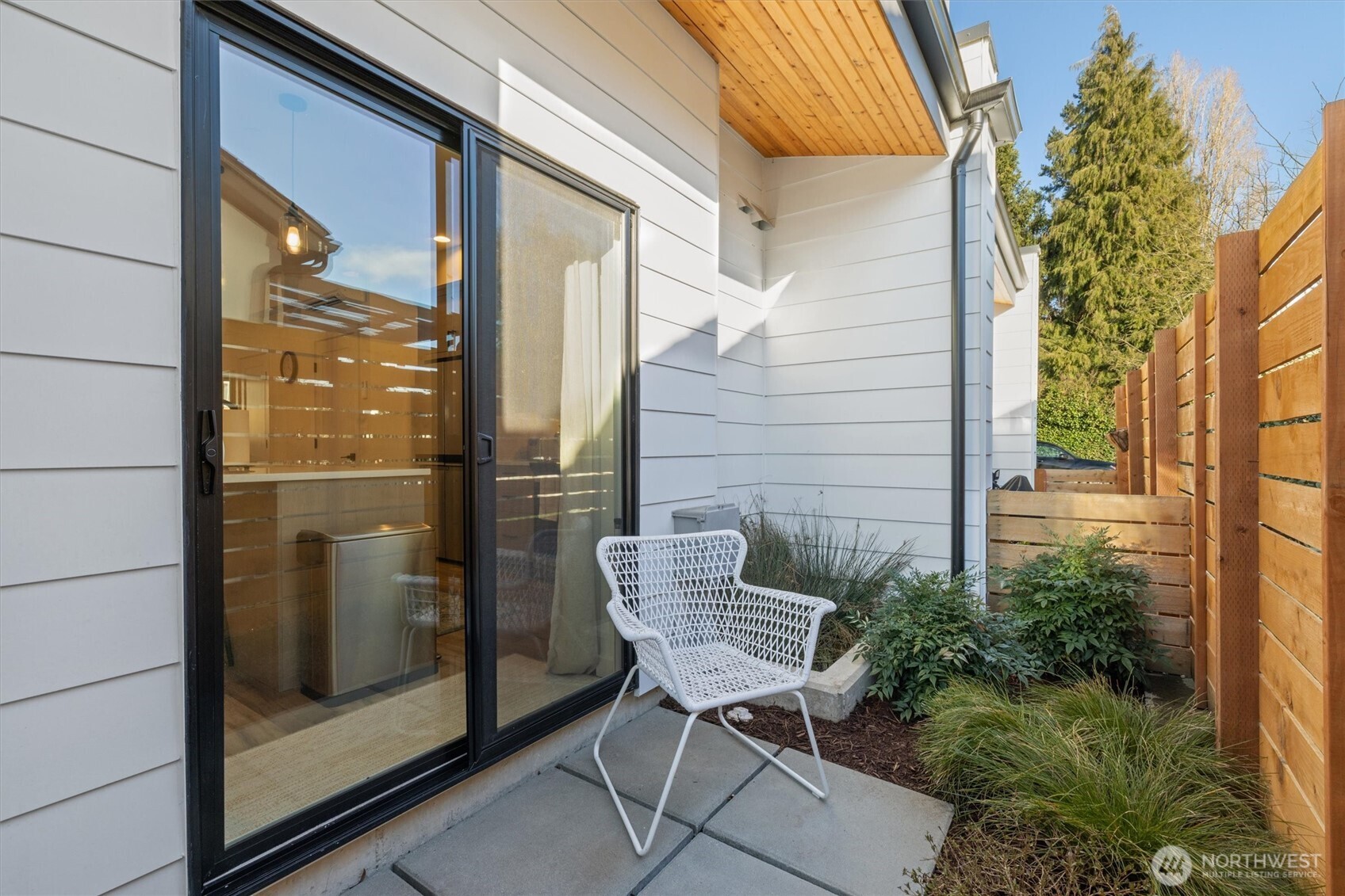 4203 SW Raymond Street , Seattle, WA 98136