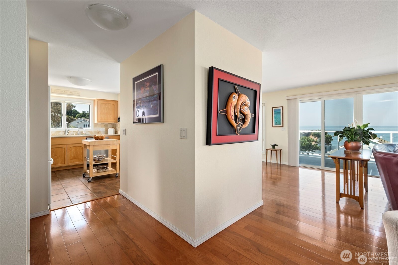 1505 West Beach Road , Oak Harbor, WA 98277