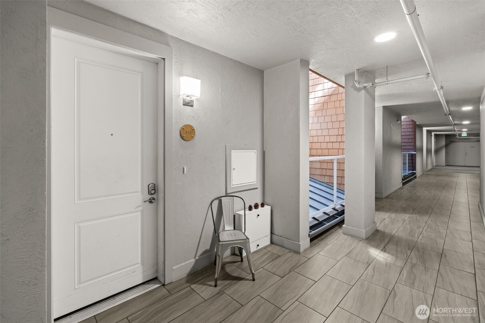 5105 Grand Loop #410, Tacoma, WA 98407-3192