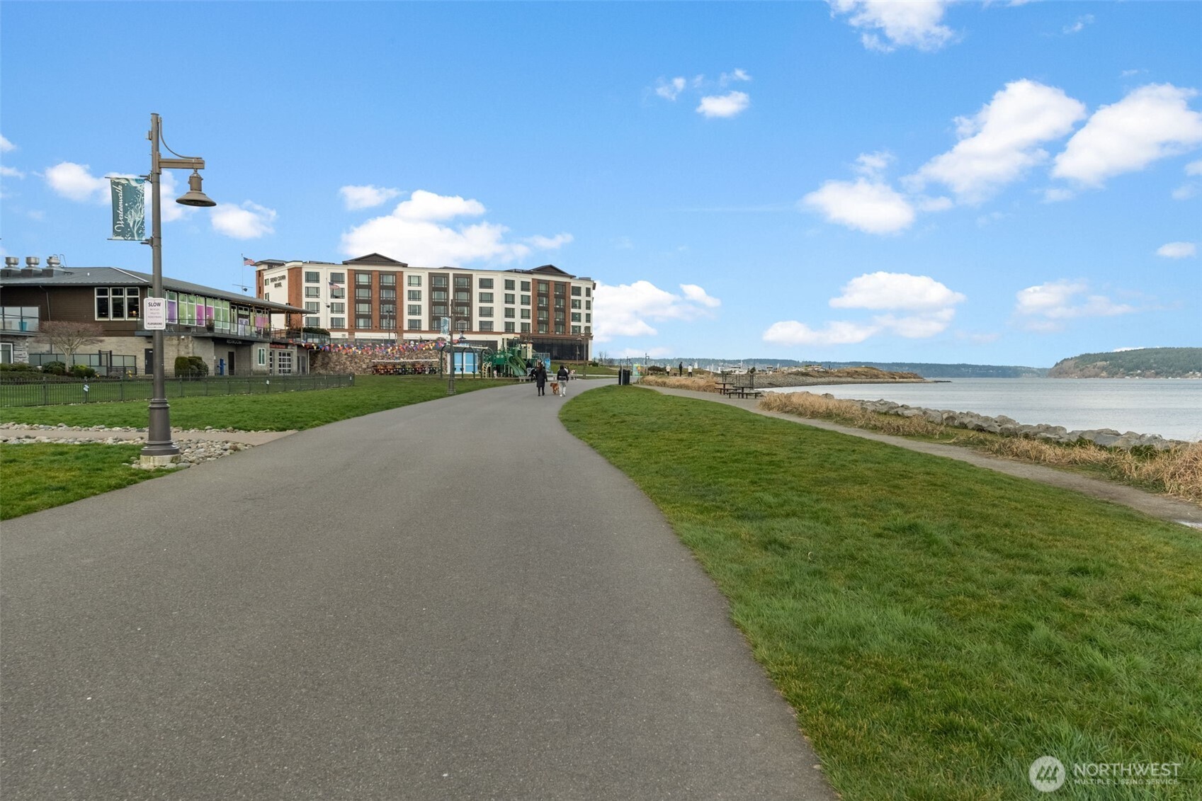 5105 Grand Loop #410, Tacoma, WA 98407-3192