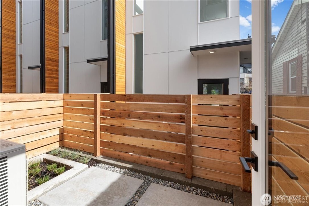 3307 Wetmore Avenue S #A, Seattle, WA 98144