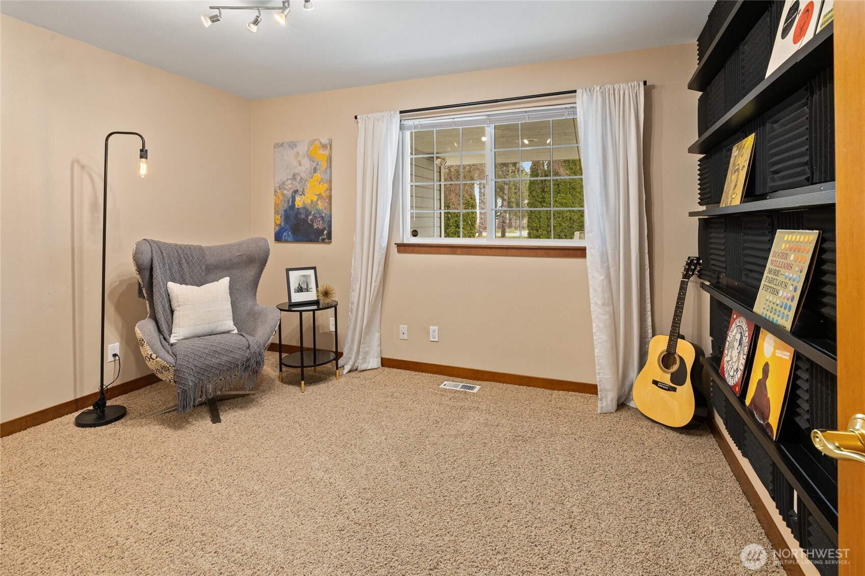 709 S Matthews Road , Ellensburg, WA 98926