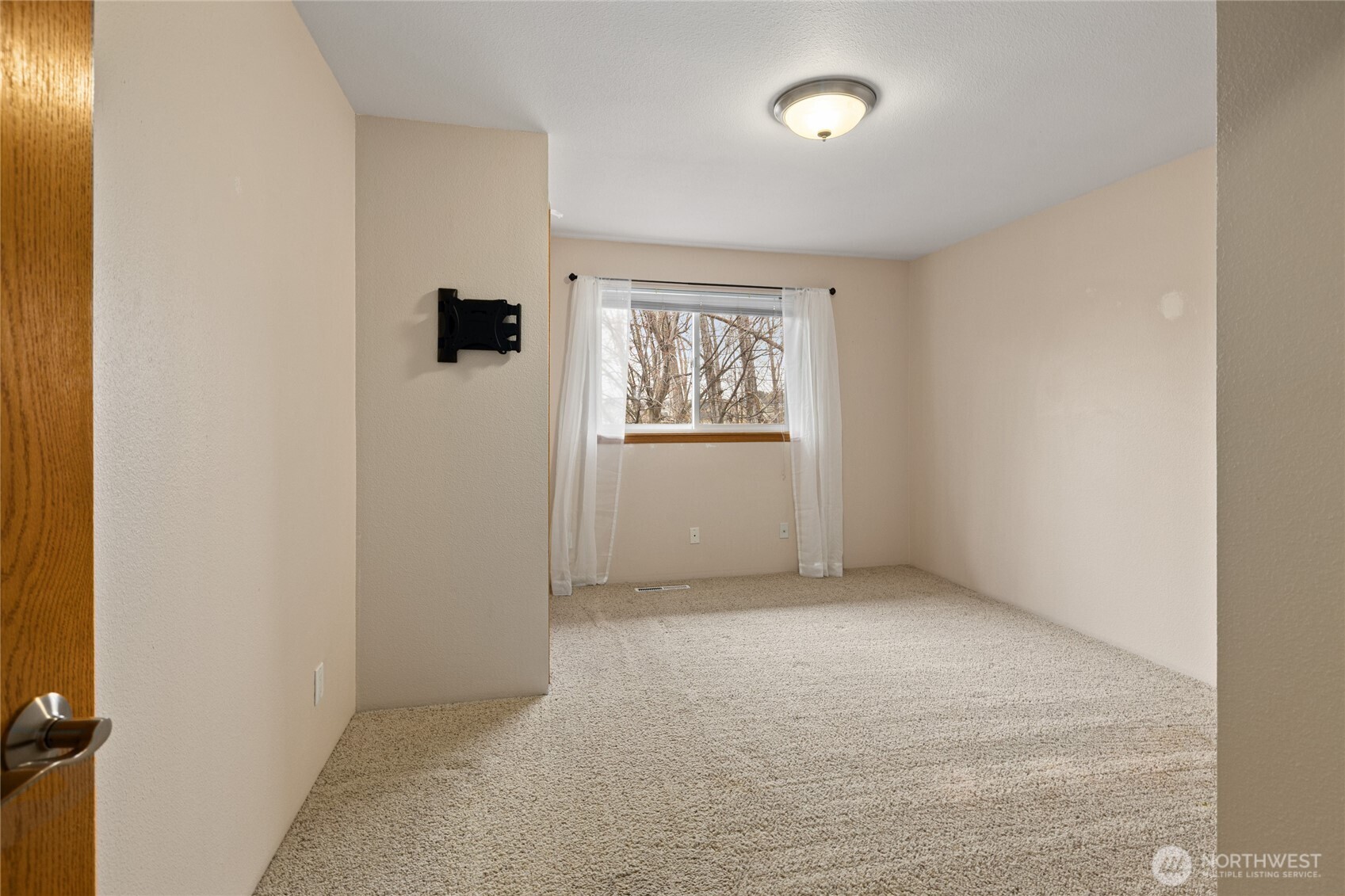 709 S Matthews Road , Ellensburg, WA 98926