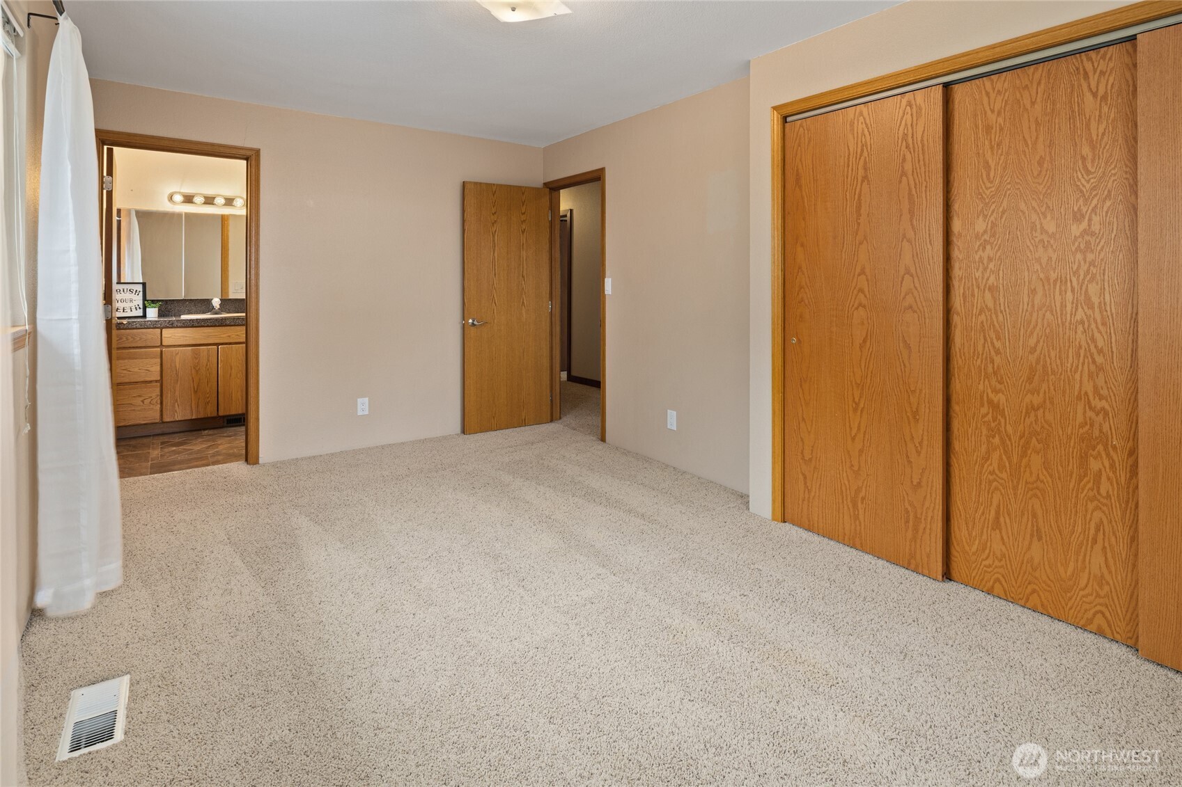 709 S Matthews Road , Ellensburg, WA 98926