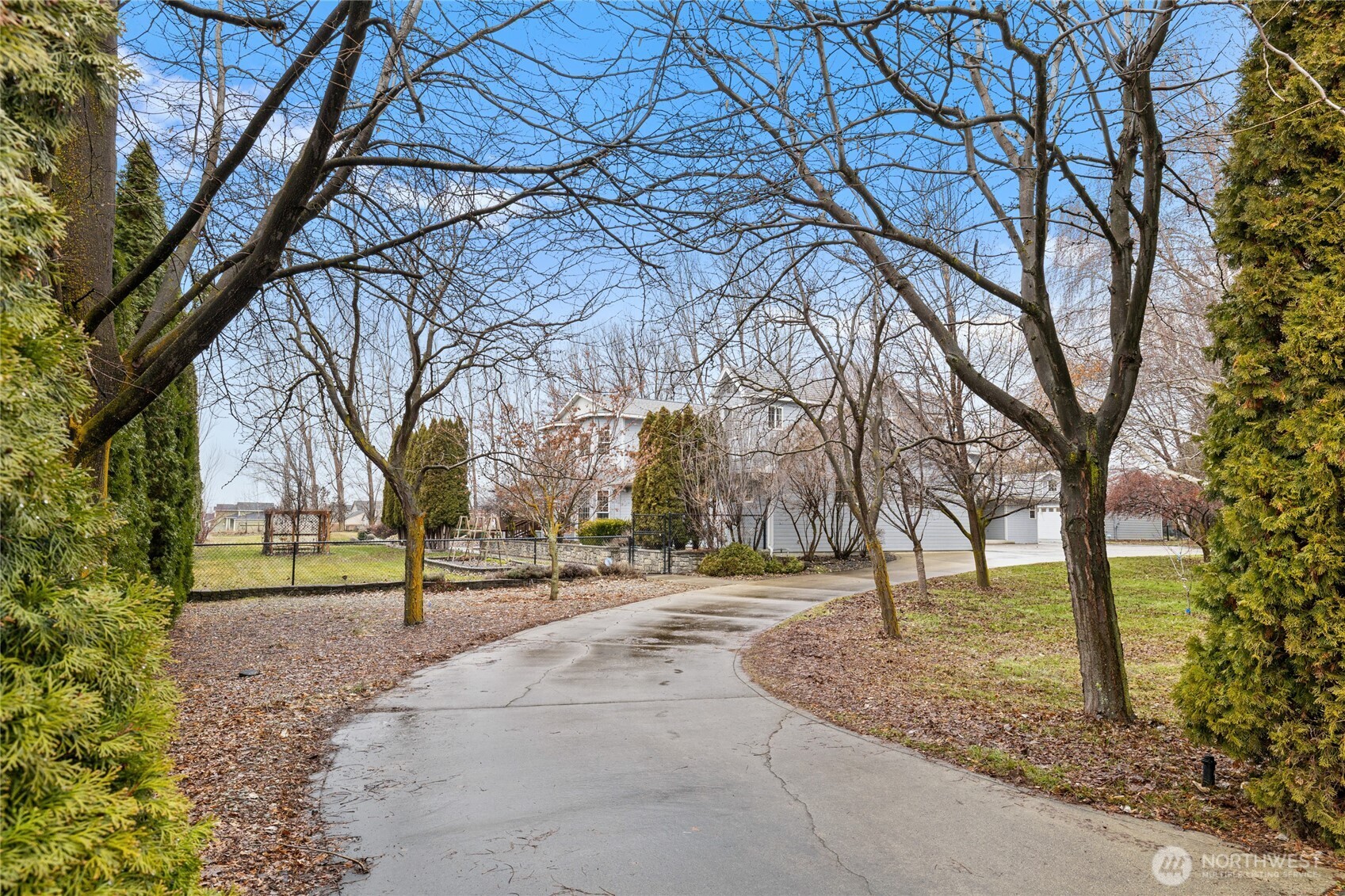 709 S Matthews Road , Ellensburg, WA 98926