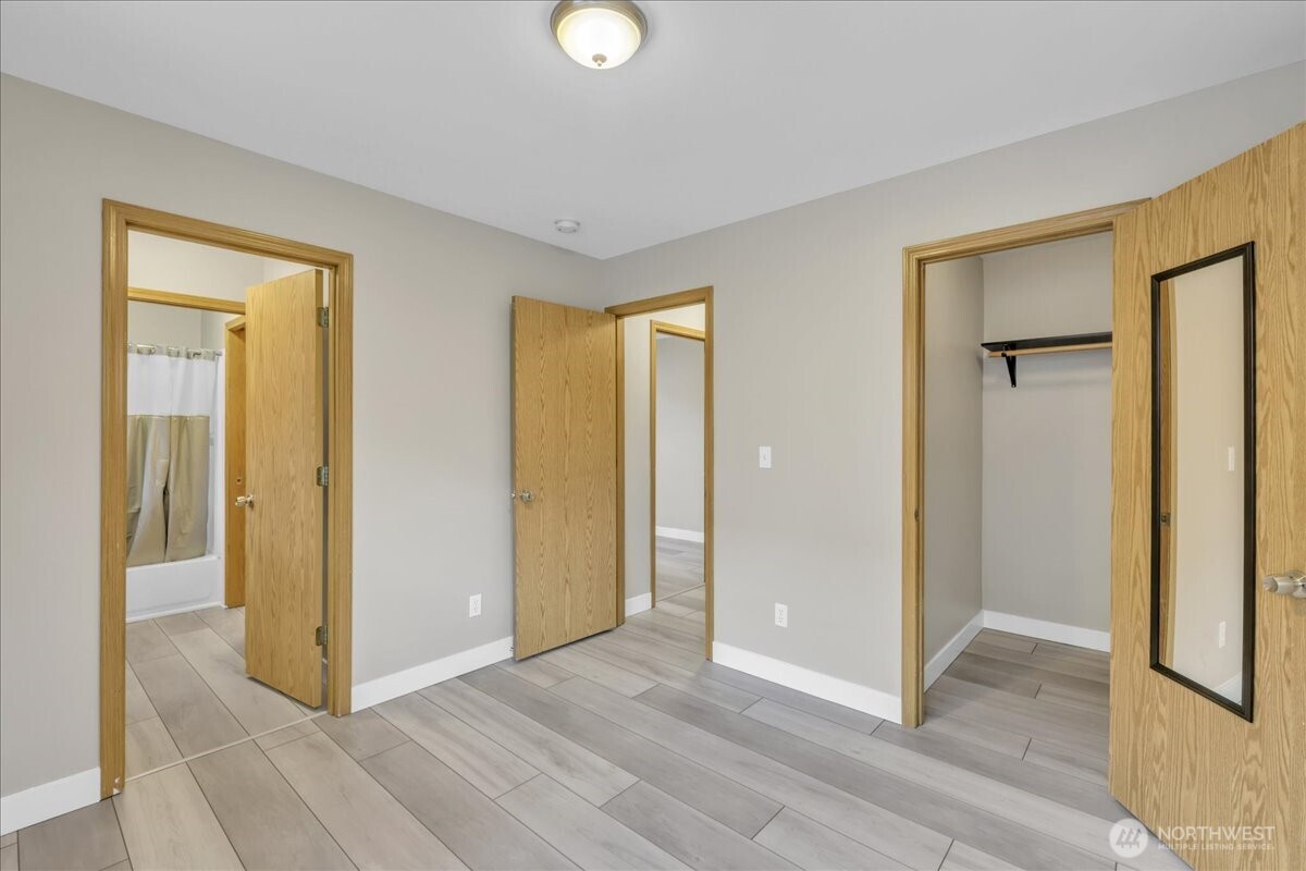 25123 Roberts Drive #504, Black Diamond, WA 98010-9218