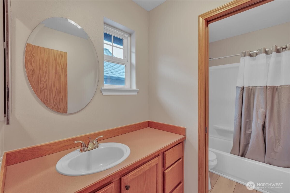 25123 Roberts Drive #504, Black Diamond, WA 98010-9218