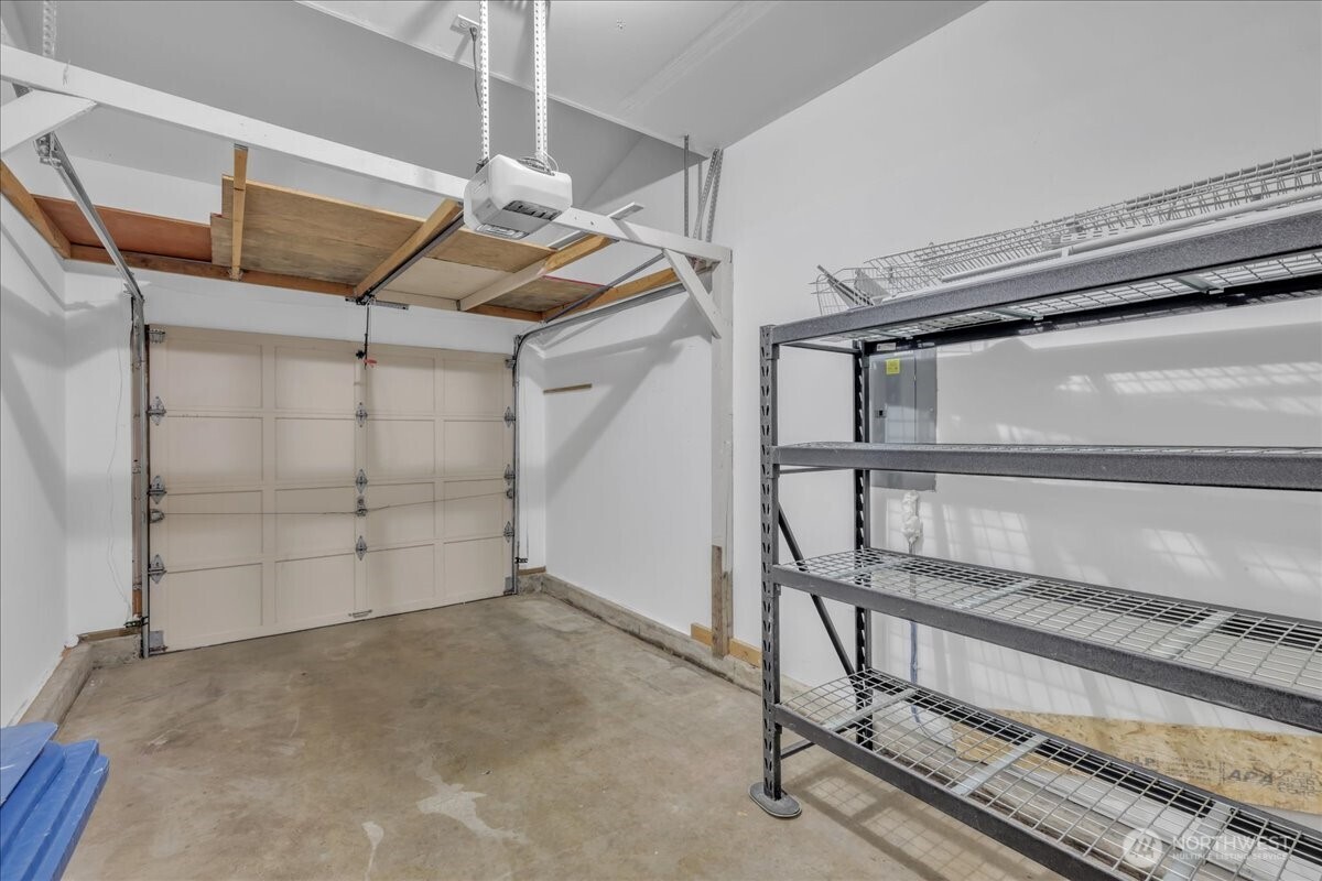 25123 Roberts Drive #504, Black Diamond, WA 98010-9218