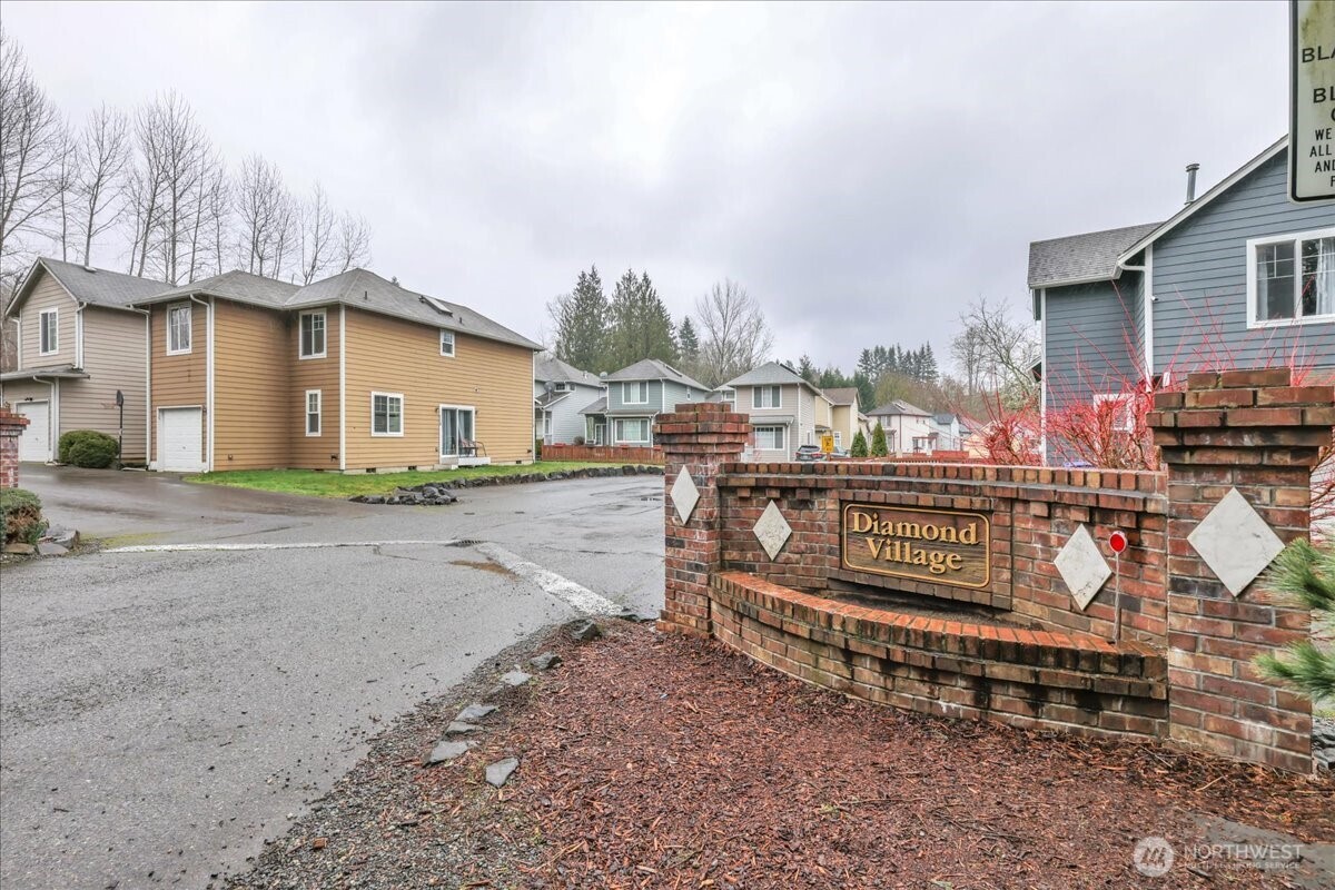 25123 Roberts Drive #504, Black Diamond, WA 98010-9218