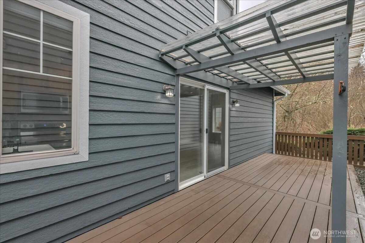 25123 Roberts Drive #504, Black Diamond, WA 98010-9218