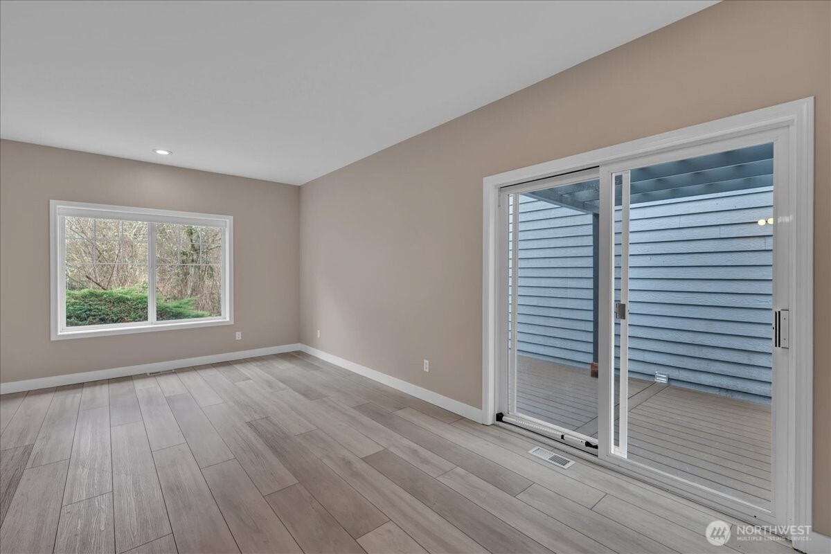 25123 Roberts Drive #504, Black Diamond, WA 98010-9218