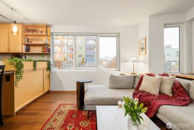 2504 Western Avenue #422, Seattle, WA 98121 - Photo 2