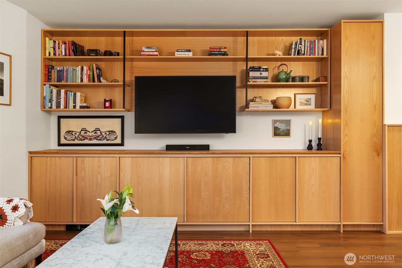 2504 Western Avenue #422, Seattle, WA 98121