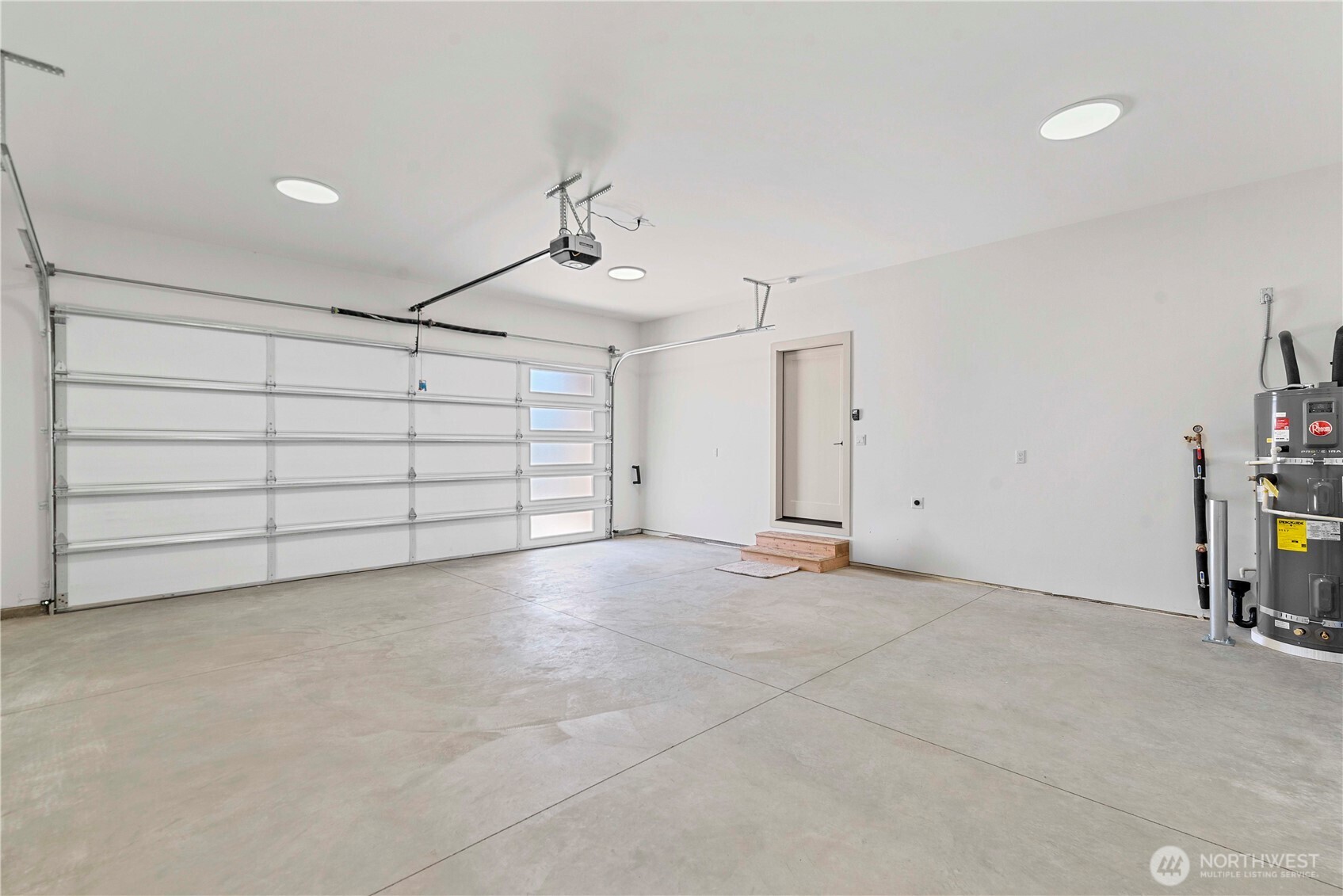 107 Chadwick Street NW, East Wenatchee, WA 98802