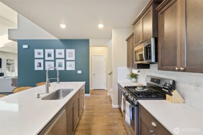 17818 Berkeley Parkway E, Bonney Lake, WA 98391 - Photo 25