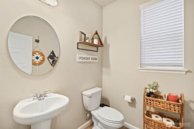 17818 Berkeley Parkway E, Bonney Lake, WA 98391 - Photo 28