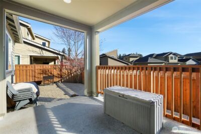 17818 Berkeley Parkway E, Bonney Lake, WA 98391 - Photo 9