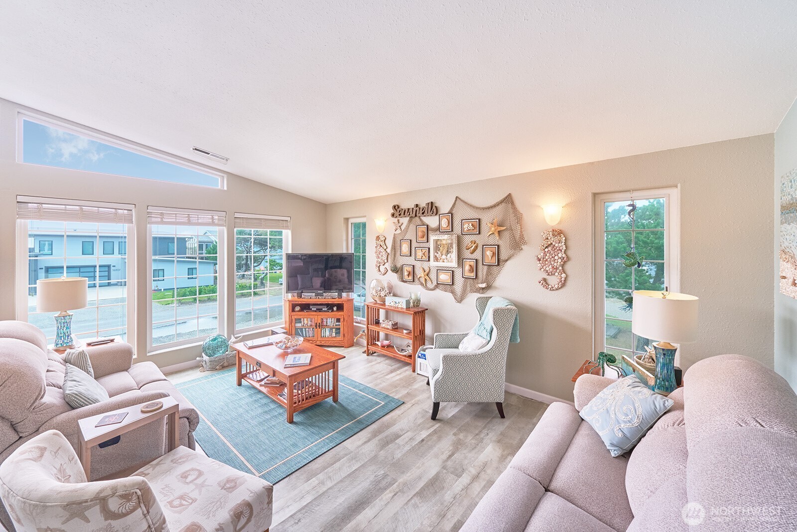 32208 G Street , Ocean Park, WA 98640