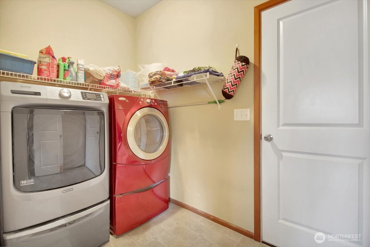 11809 58th Drive NE, Marysville, WA 98271