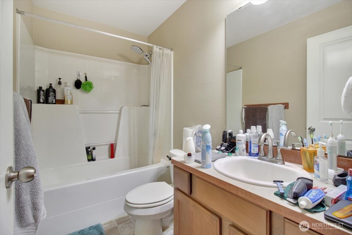 11809 58th Drive NE, Marysville, WA 98271