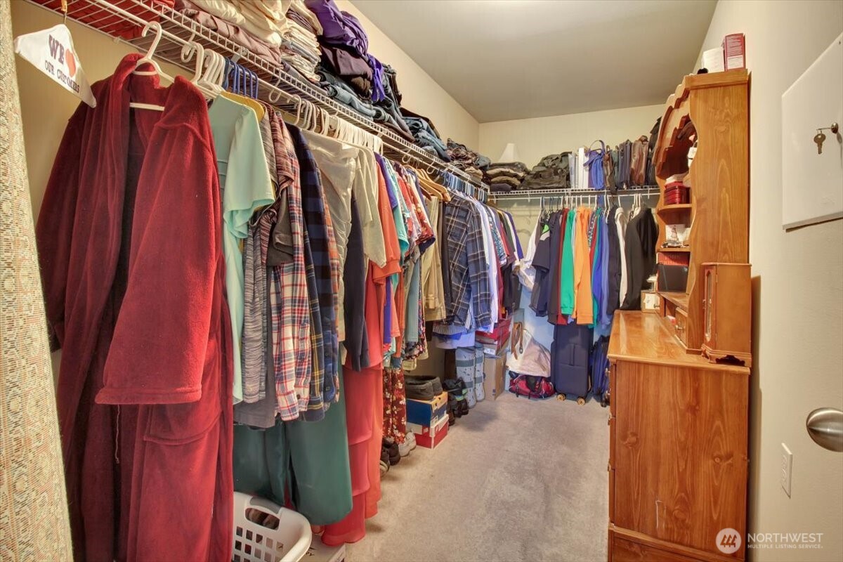 11809 58th Drive NE, Marysville, WA 98271