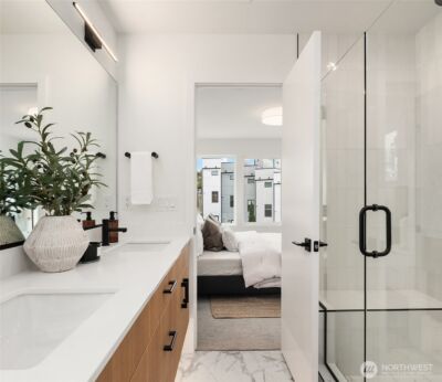 223 NE 75th Street , Seattle, WA 98115 - Photo 27