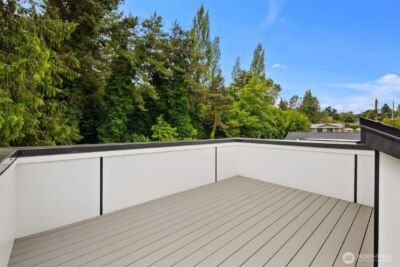 9692 51st Avenue S, Seattle, WA 98118 - Photo 20