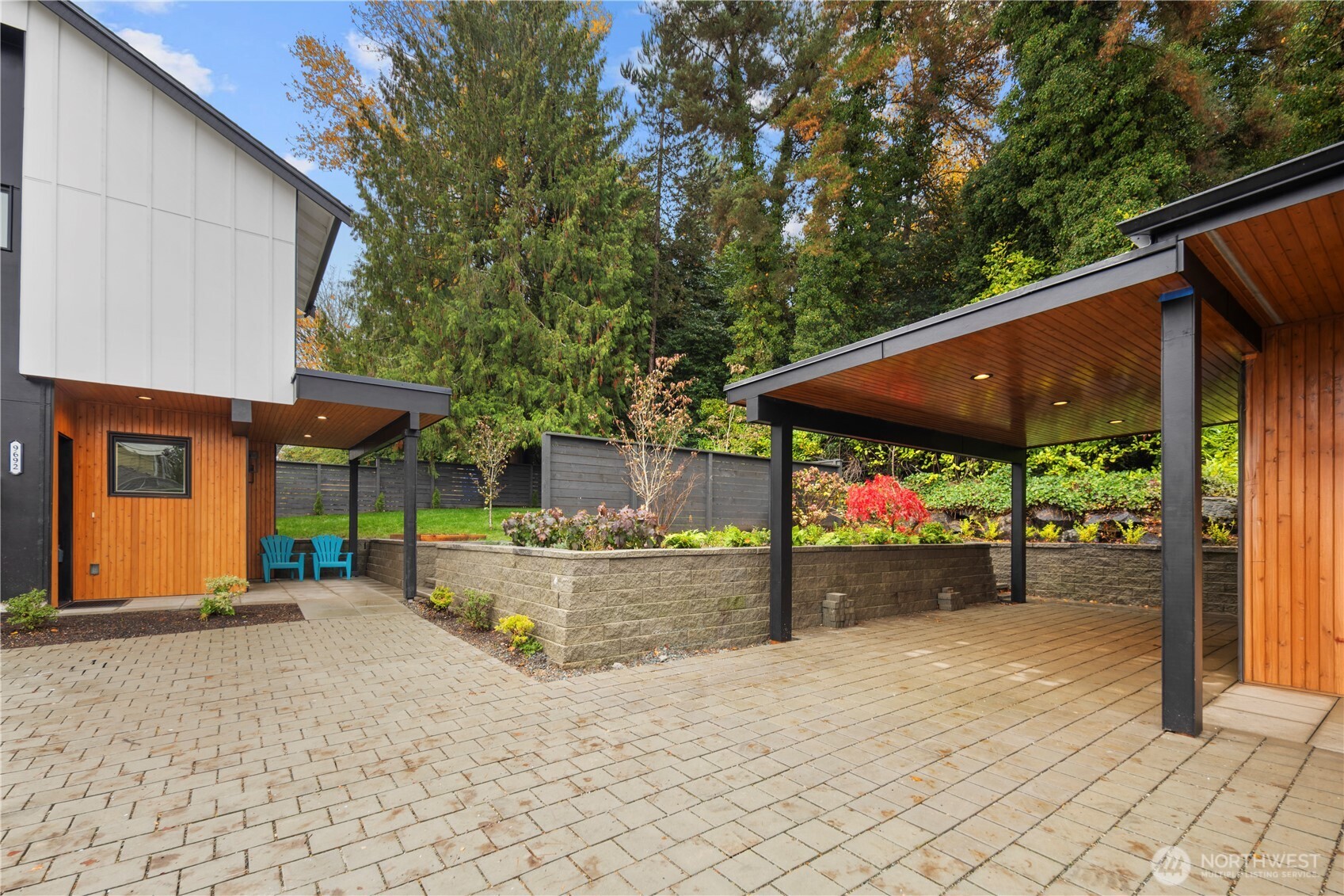 9692 51st Avenue S, Seattle, WA 98118