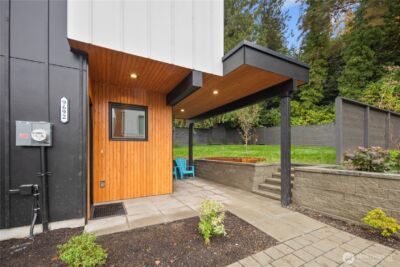 9692 51st Avenue S, Seattle, WA 98118 - Photo 27