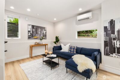 9692 51st Avenue S, Seattle, WA 98118 - Photo 7