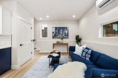 9692 51st Avenue S, Seattle, WA 98118 - Photo 10