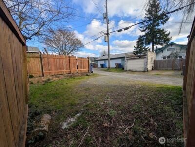 2726 S 14th Street , Tacoma, WA 98405 - Photo 13