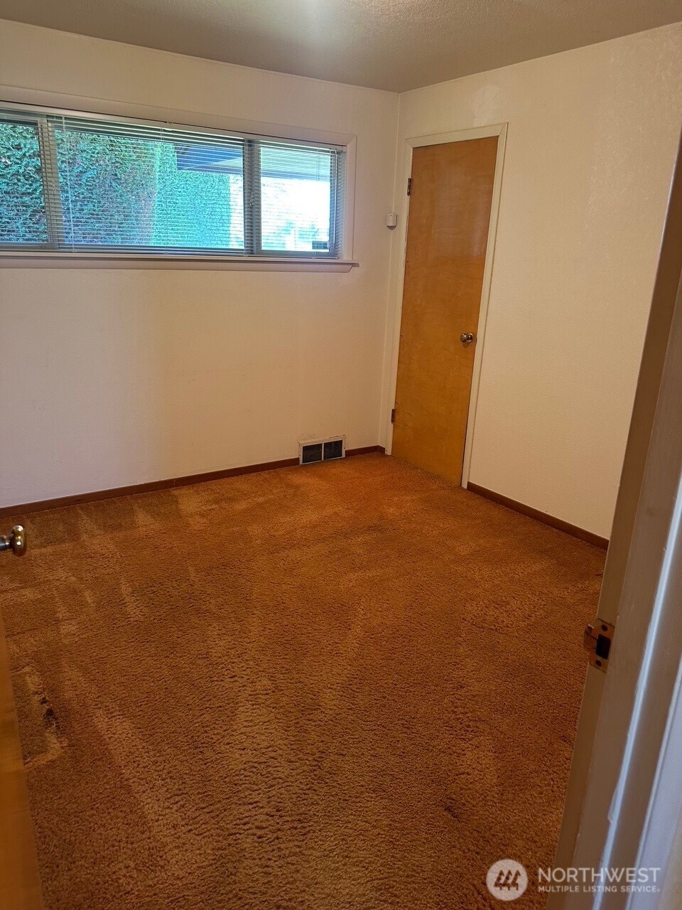 3504 NE 135th Street , Seattle, WA 98125