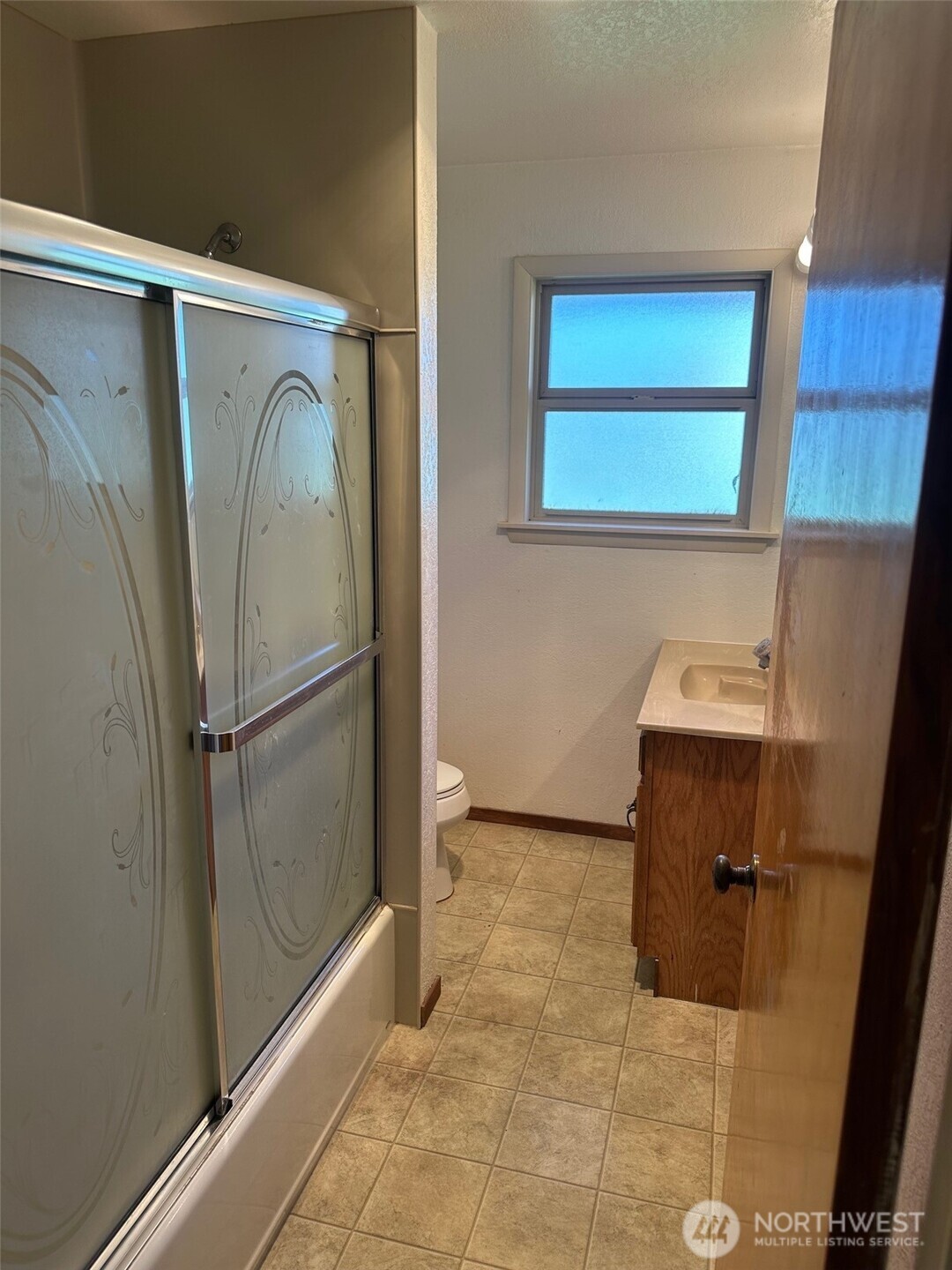 3504 NE 135th Street , Seattle, WA 98125