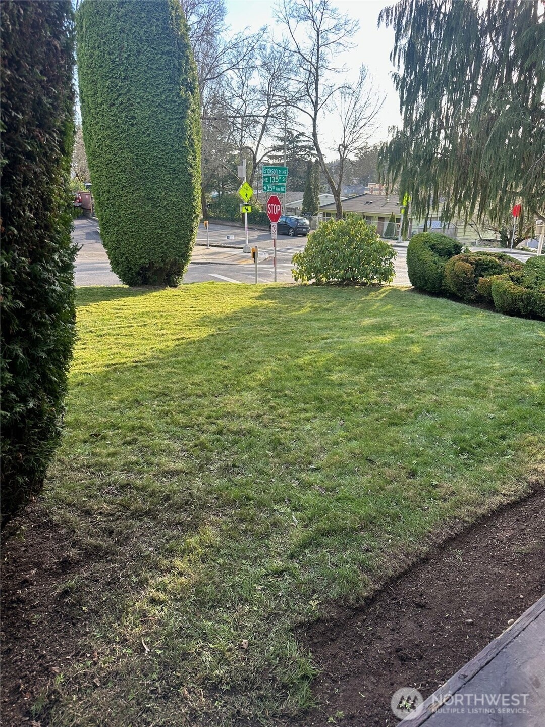 3504 NE 135th Street , Seattle, WA 98125