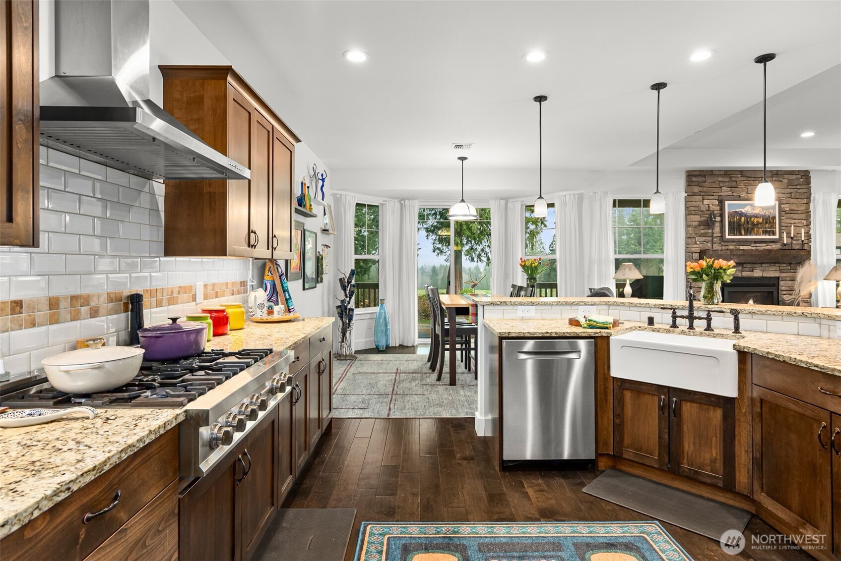 20 Dunsmuir Road , Port Ludlow, WA 98365-6726