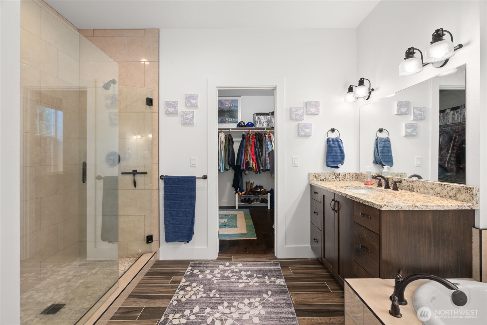 20 Dunsmuir Road , Port Ludlow, WA 98365-6726