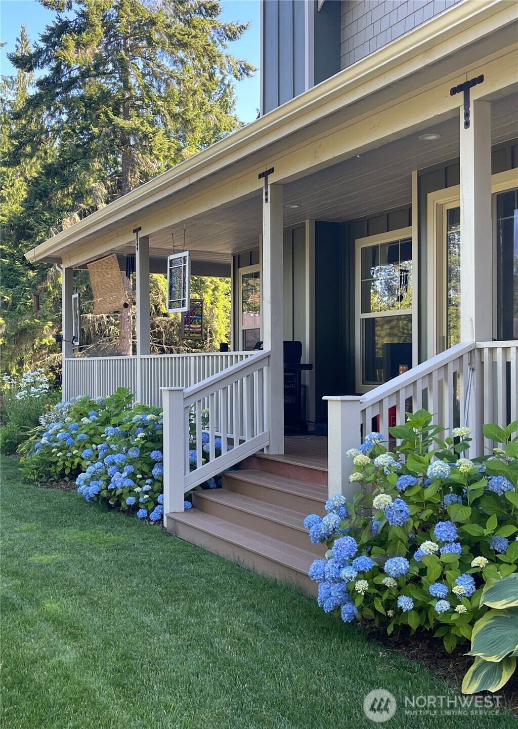 20 Dunsmuir Road , Port Ludlow, WA 98365-6726