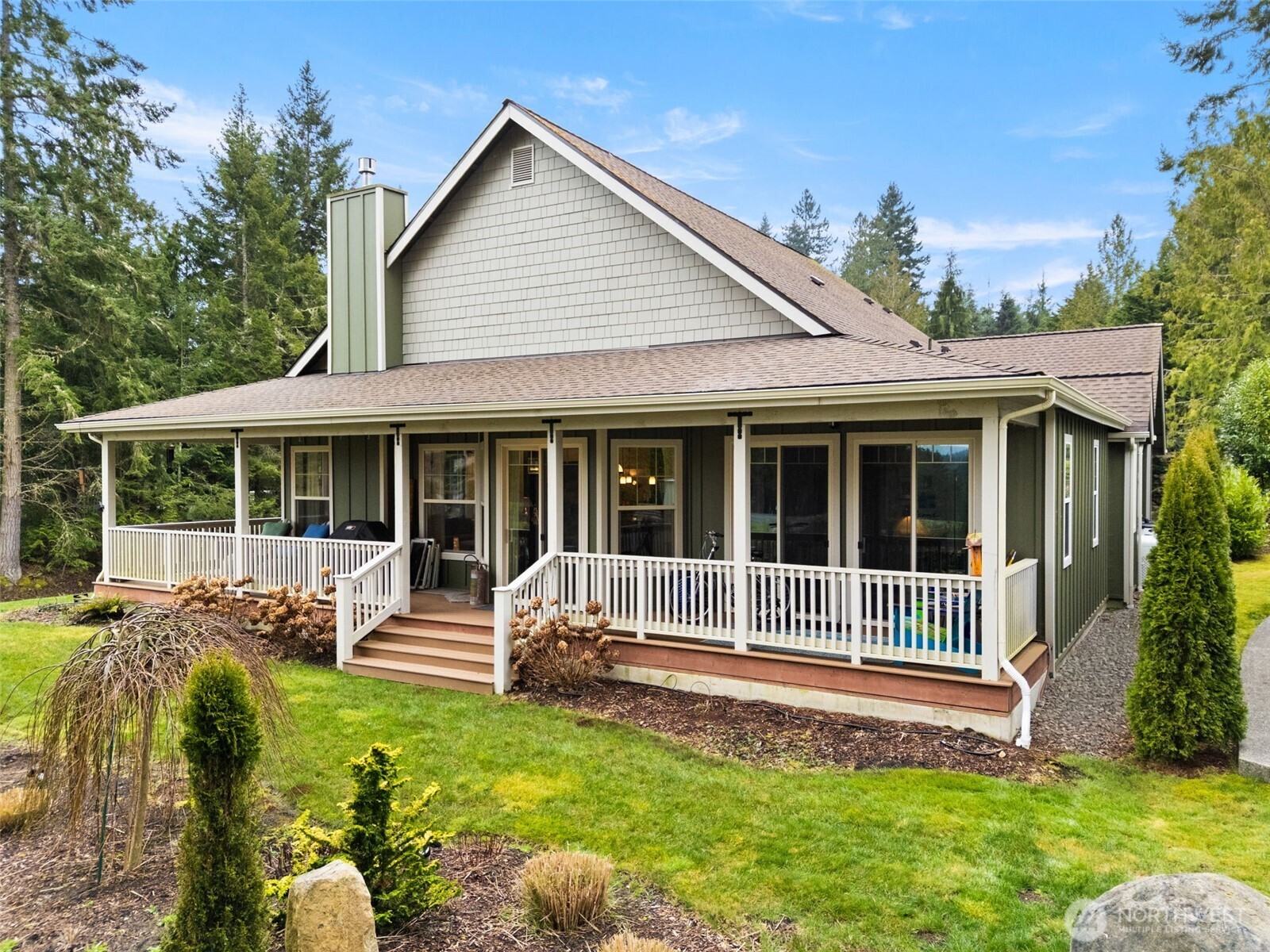 20 Dunsmuir Road , Port Ludlow, WA 98365-6726