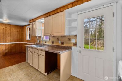 6410 Littlerock Road SW, Tumwater, WA 98512 - Photo 11