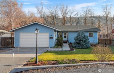 3152 Bermuda Street , Malaga, WA 98828 - Photo 1