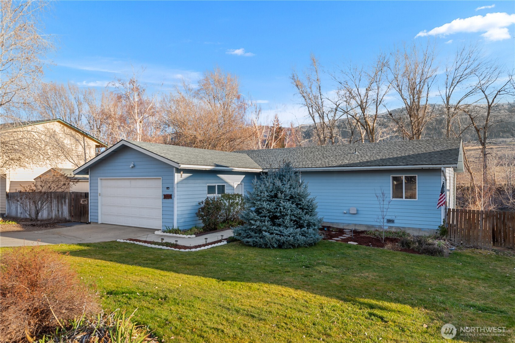 3152 Bermuda Street , Malaga, WA 98828