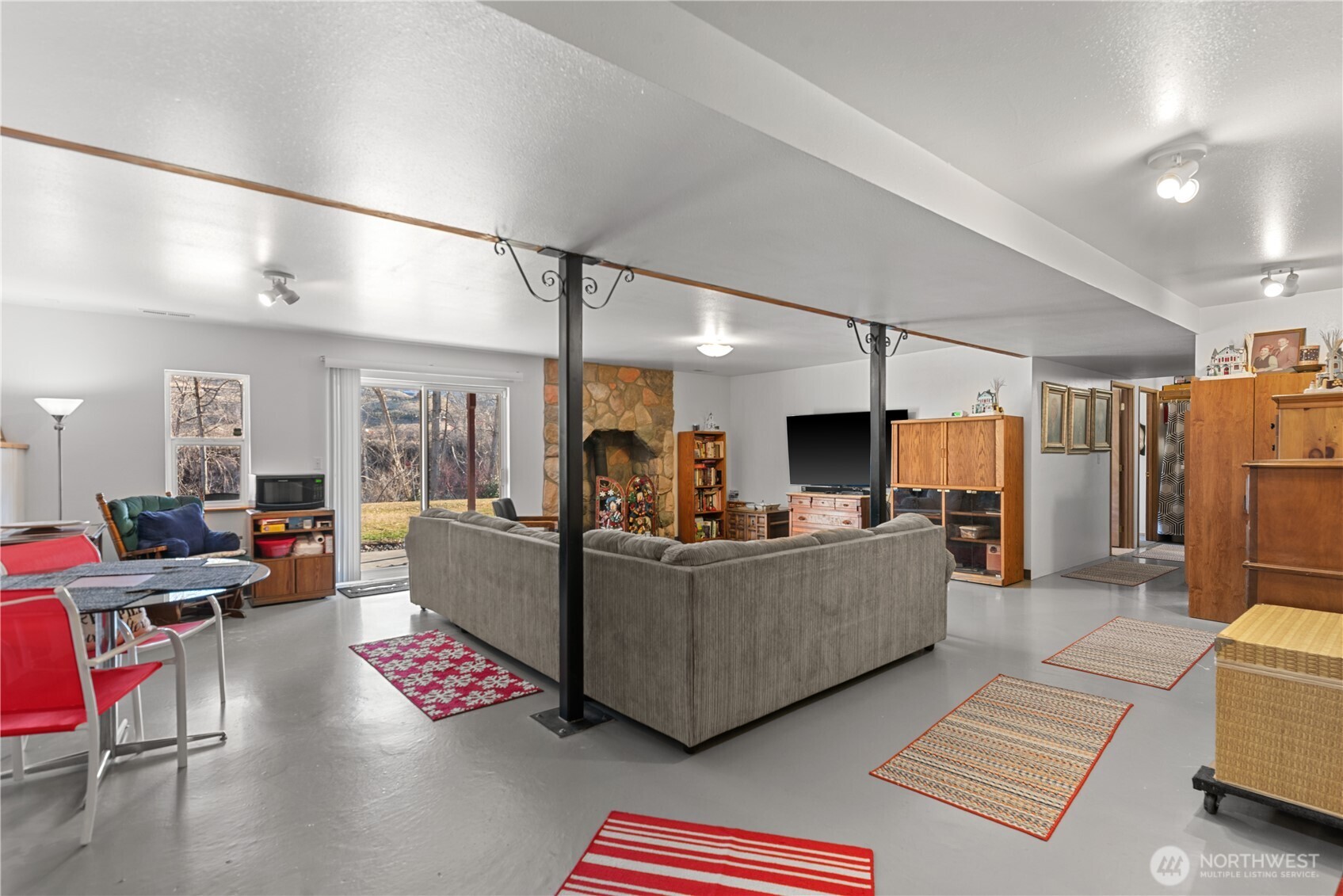 3152 Bermuda Street , Malaga, WA 98828