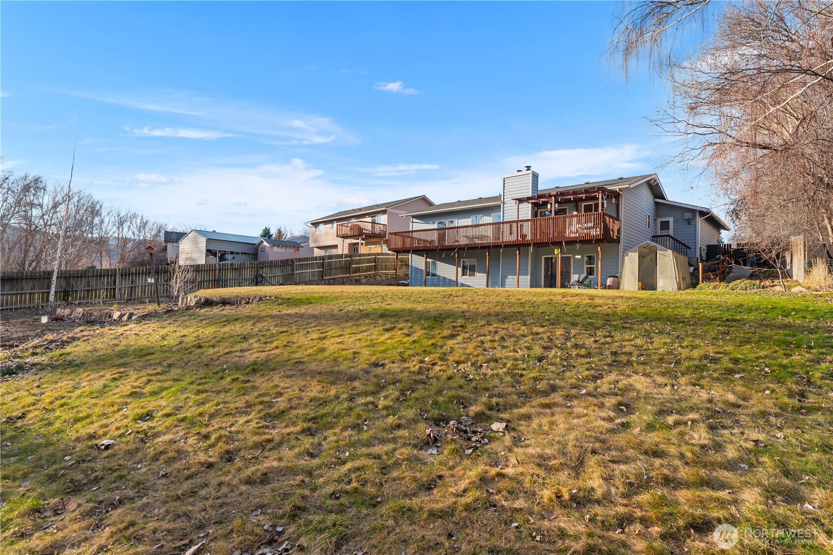 3152 Bermuda Street , Malaga, WA 98828