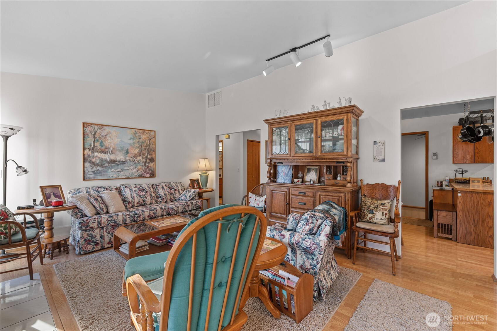 3152 Bermuda Street , Malaga, WA 98828