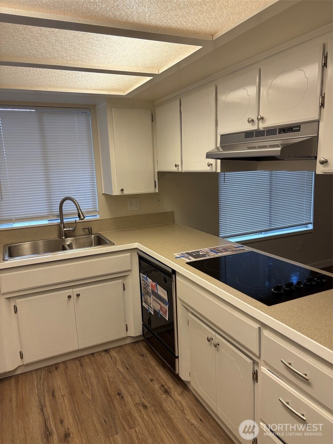 4343 Highline Drive SE, Olympia, WA 98501-4361